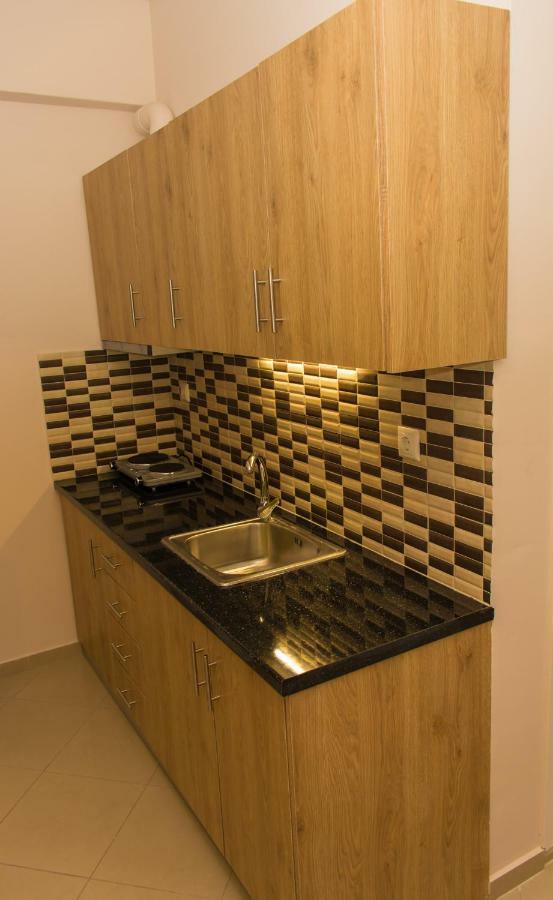 Central Luxury Studio Corinth Экстерьер фото
