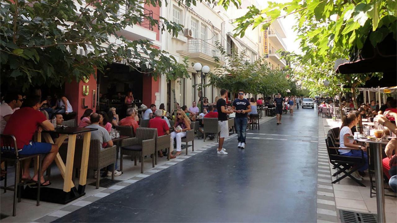 Central Luxury Studio Corinth Экстерьер фото